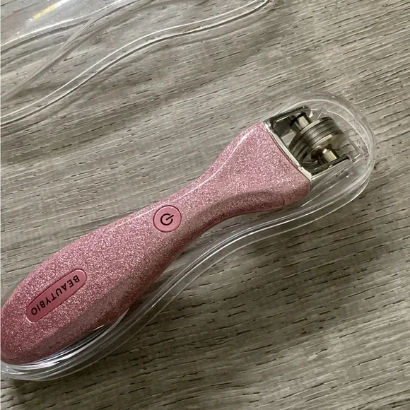 BeautyBio GloPRO Facial Microneedling Tool w Face Eye Body Attachments - Picture 4 of 6